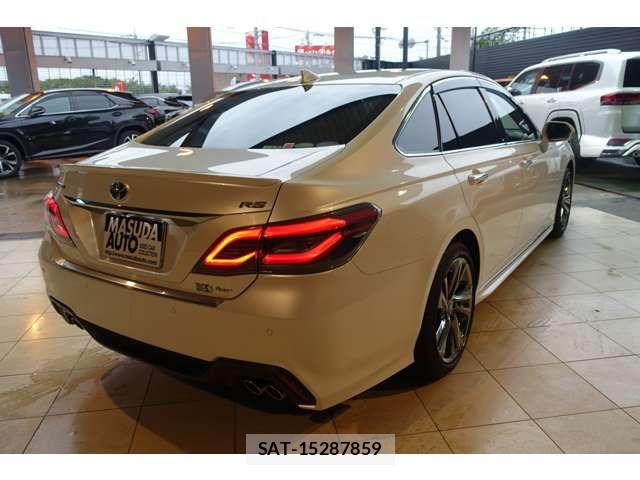 Toyota CROWN SEDAN 2020-11 8848592-6