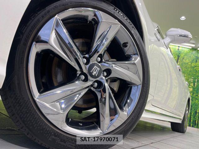 Toyota CROWN SEDAN 2018-09 8879281-14