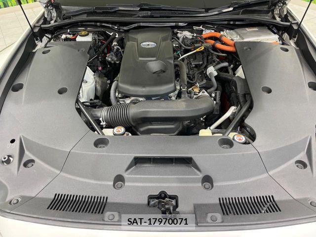 Toyota CROWN SEDAN 2018-09 8879281-17