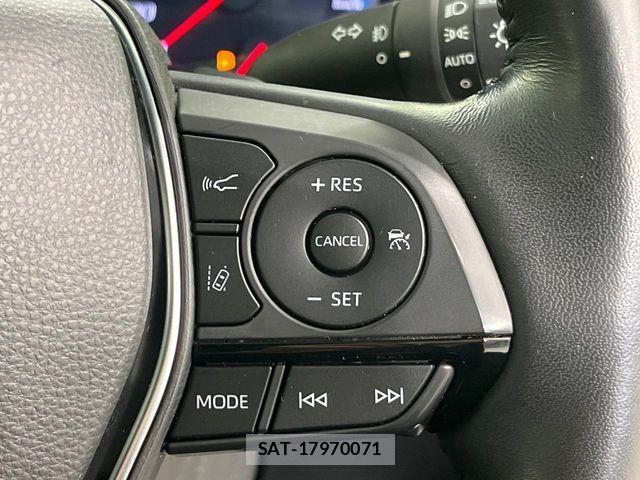 Toyota CROWN SEDAN 2018-09 8879281-6