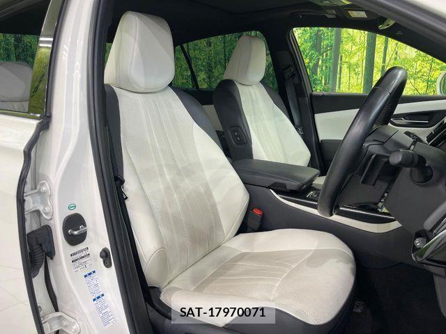 Toyota CROWN SEDAN 2018-09 8879281-7