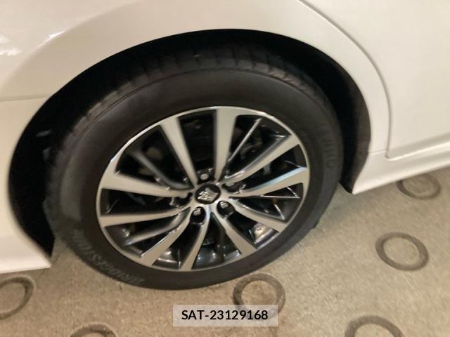 Toyota CROWN SEDAN 2019-10 8879282-11
