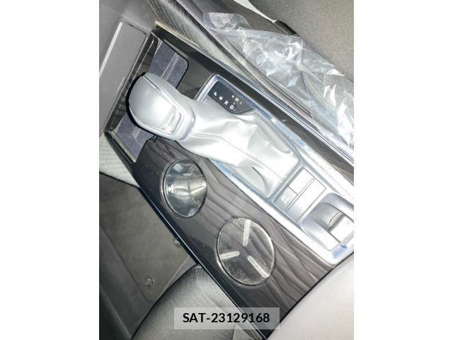 Toyota CROWN SEDAN 2019-10 8879282-24