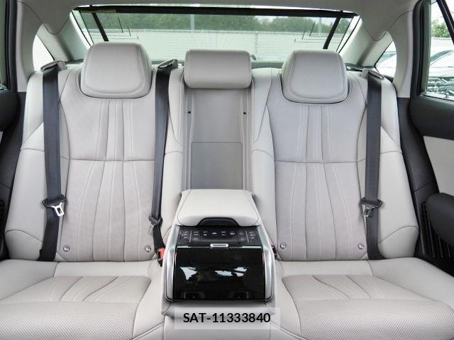 Toyota CROWN SEDAN 2021-07 8879280-11