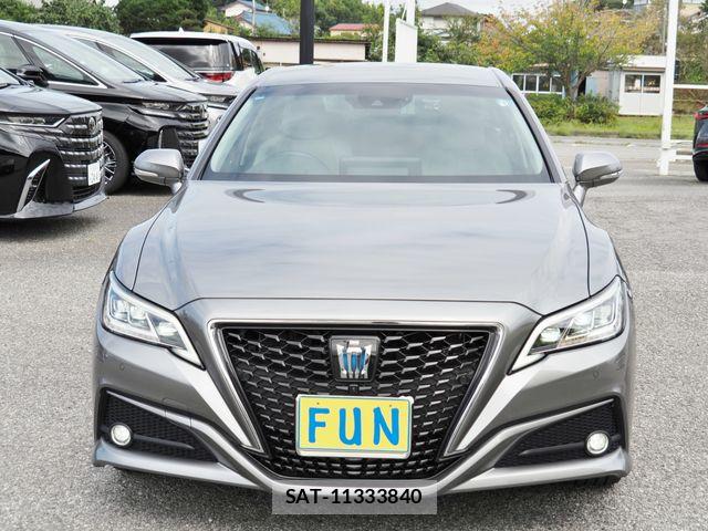 Toyota CROWN SEDAN 2021-07 8879280-1