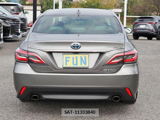Toyota CROWN SEDAN 2021-07 8879280-6