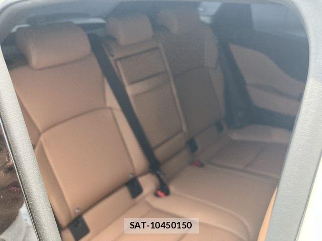 Toyota CROWN 2024-01 1071325-6