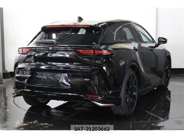 Toyota CROWN 2024-03 1219815-1