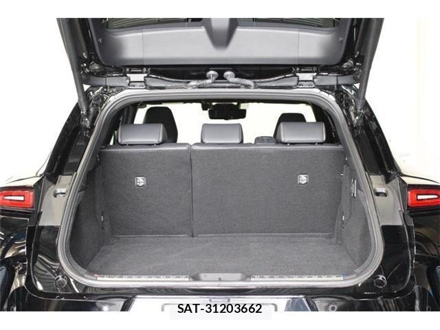 Toyota CROWN 2024-03 1219815-26