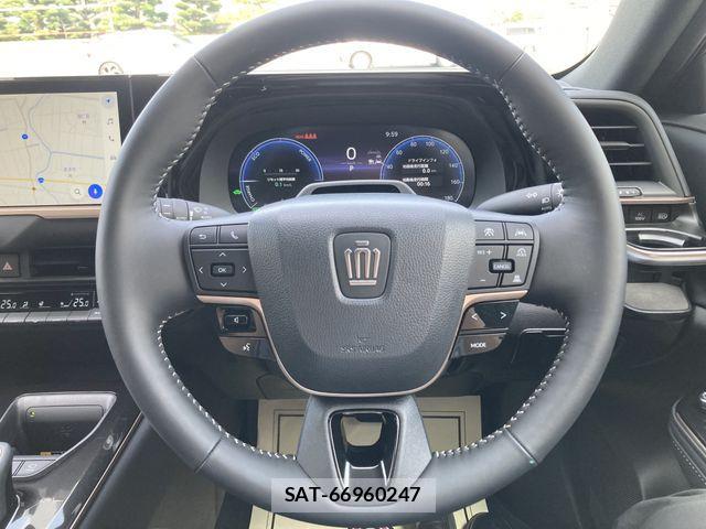 Toyota CROWN 2024-11 1256167-15