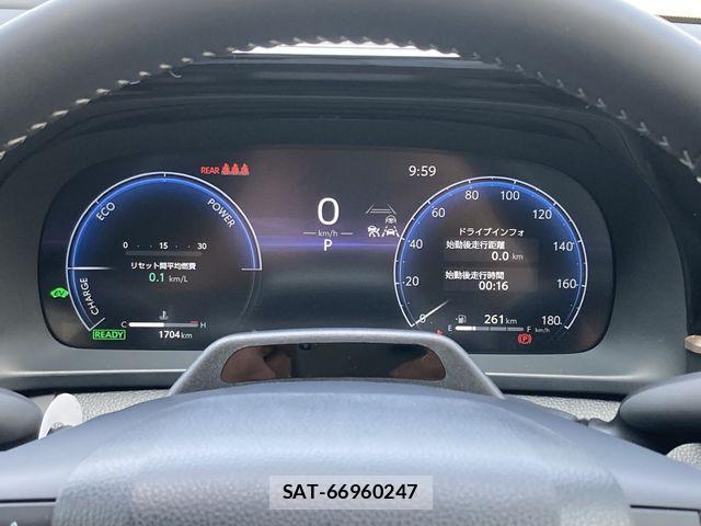 Toyota CROWN 2024-11 1256167-16