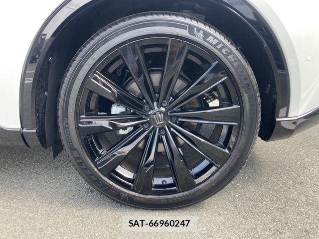 Toyota CROWN 2024-11 1256167-26