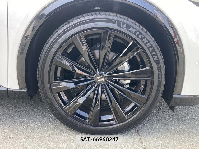 Toyota CROWN 2024-11 1256167-28