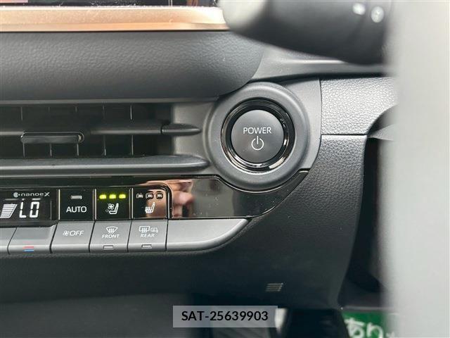 Toyota CROWN 2024-02 1308965-19