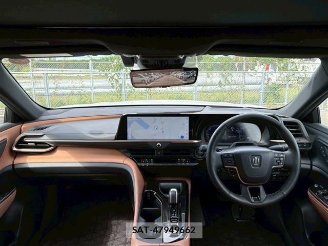 Toyota CROWN 2024-04 1330252-13