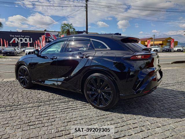 Toyota CROWN 2024-07 1366072-3