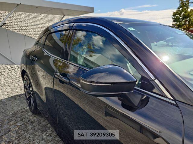 Toyota CROWN 2024-07 1366072-4