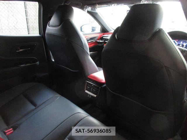 Toyota CROWN 2024-10 1445235-8