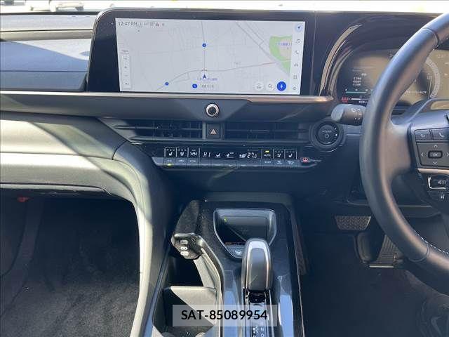 Toyota CROWN 2024-09 2828362-16