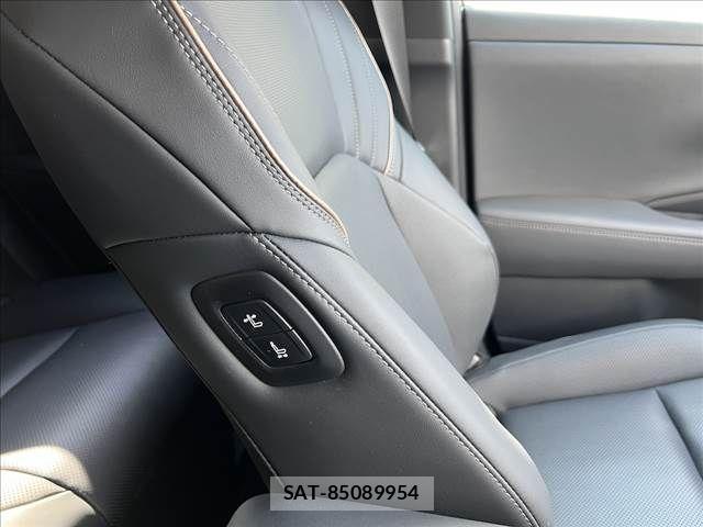 Toyota CROWN 2024-09 2828362-27
