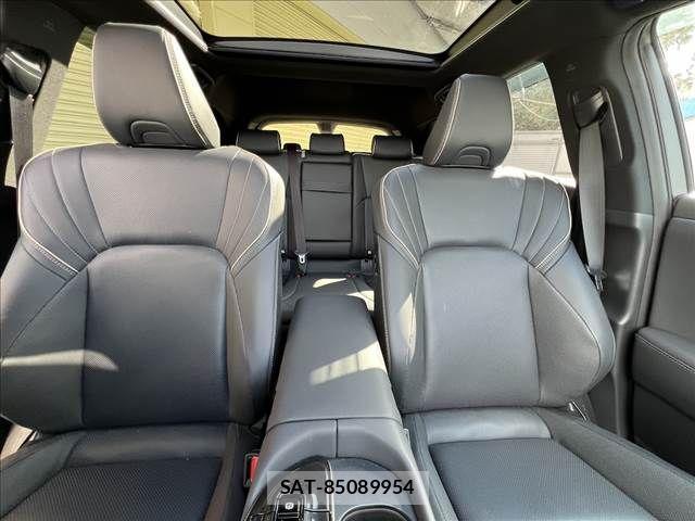Toyota CROWN 2024-09 2828362-28