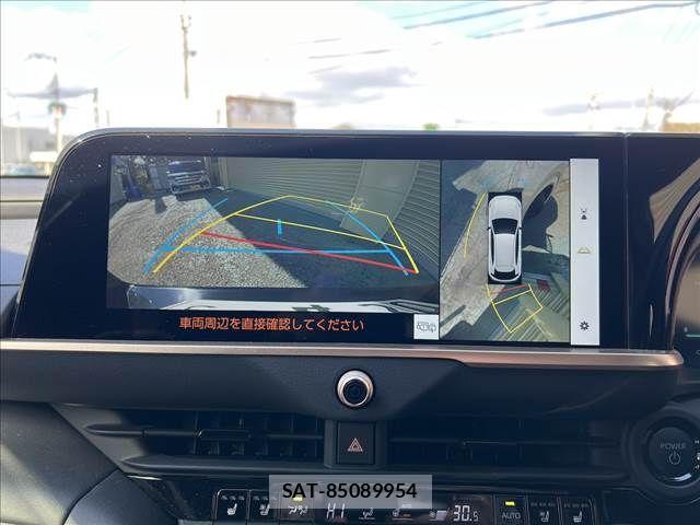 Toyota CROWN 2024-09 2828362-2