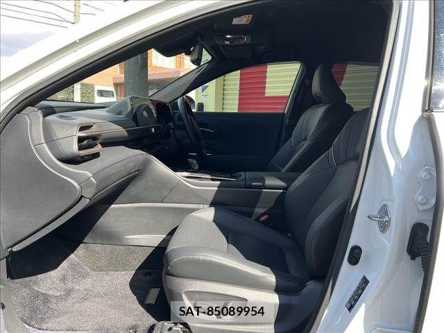 Toyota CROWN 2024-09 2828362-7