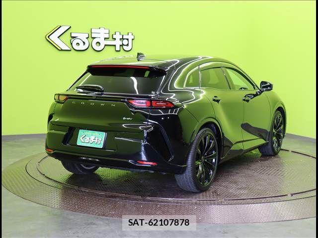 Toyota CROWN 2024-04 3664633-1