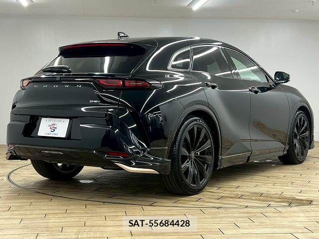 Toyota CROWN 2023-12 4138841-16
