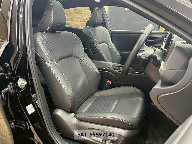 Toyota CROWN 2024-08 4420215-4