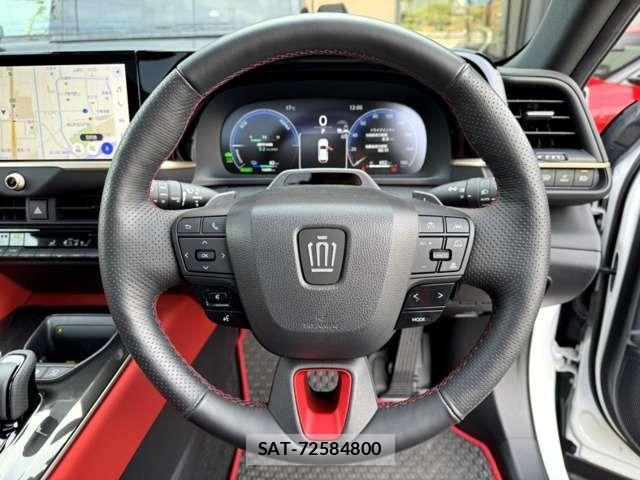 Toyota Crown Sports 2024-03 4589778-9