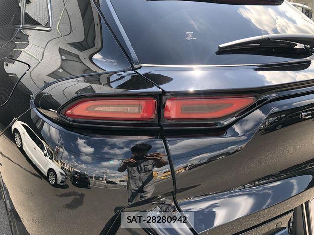 Toyota Crown Sports 2025-10 4936341-25