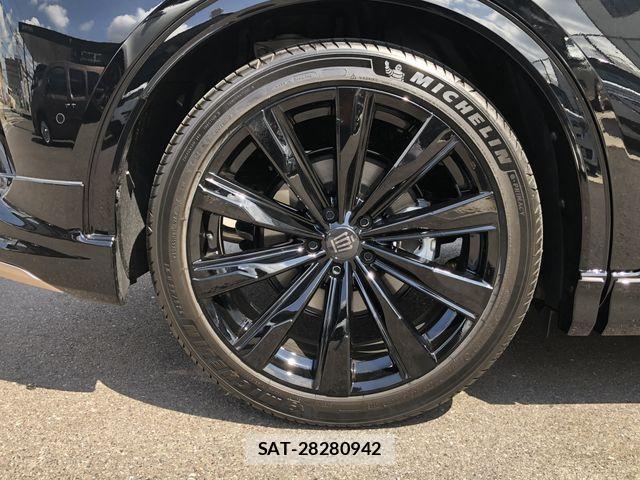 Toyota Crown Sports 2025-10 4936341-29