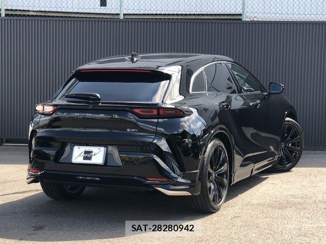 Toyota Crown Sports 2025-10 4936341-6