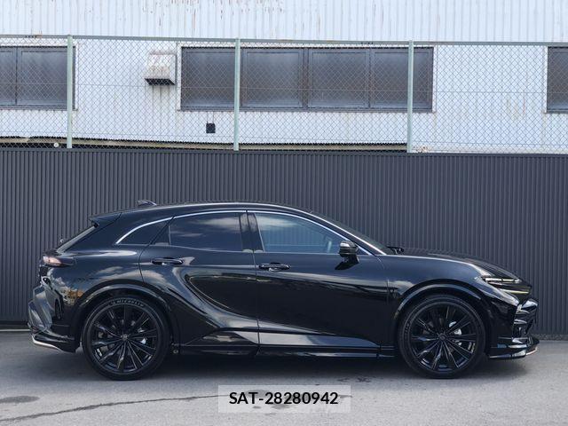 Toyota Crown Sports 2025-10 4936341-7