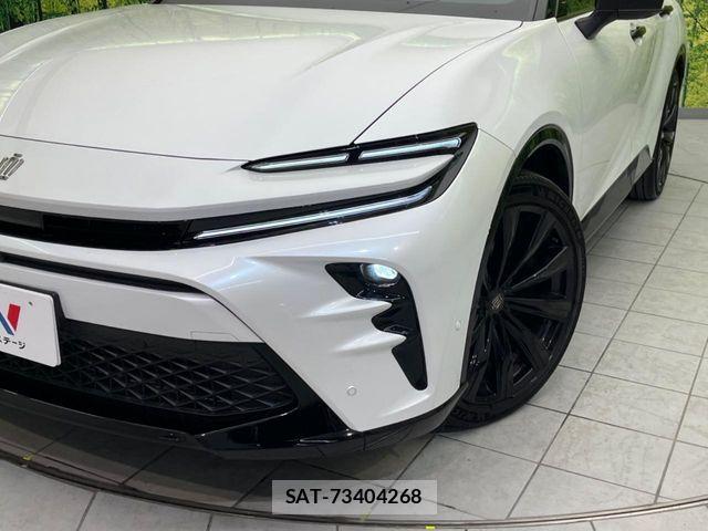 Toyota Crown Sports 2023-10 5864215-10