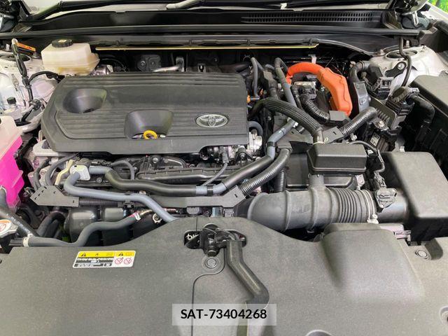 Toyota Crown Sports 2023-10 5864215-16