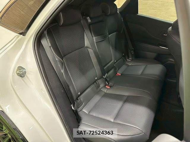 Toyota Crown Sports 2024-12 5864146-9