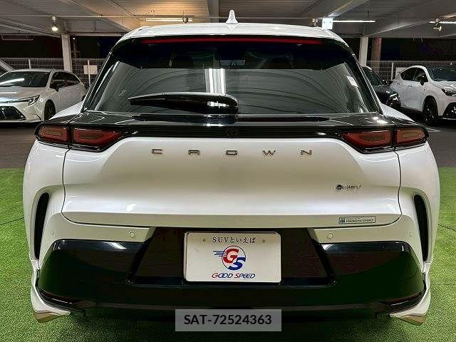 Toyota Crown Sports 2024-12 5864146-18
