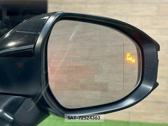 Toyota Crown Sports 2024-12 5864146-5