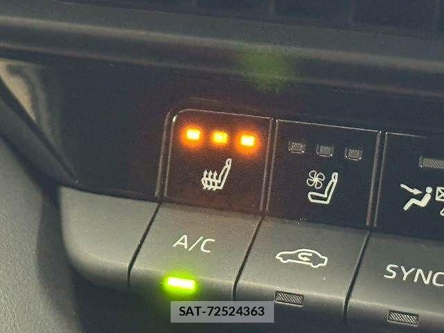 Toyota Crown Sports 2024-12 5864146-6