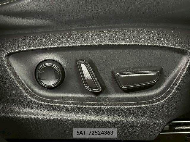 Toyota Crown Sports 2024-12 5864146-7