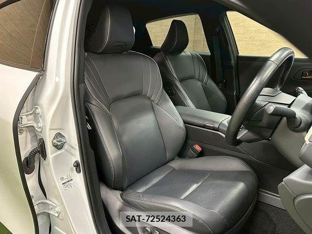 Toyota Crown Sports 2024-12 5864146-8
