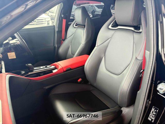 Toyota Crown Sports 2024-05 5864112-28