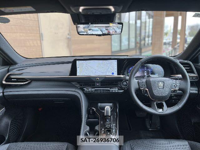 Toyota Crown Sports 2024-04 6010912-1