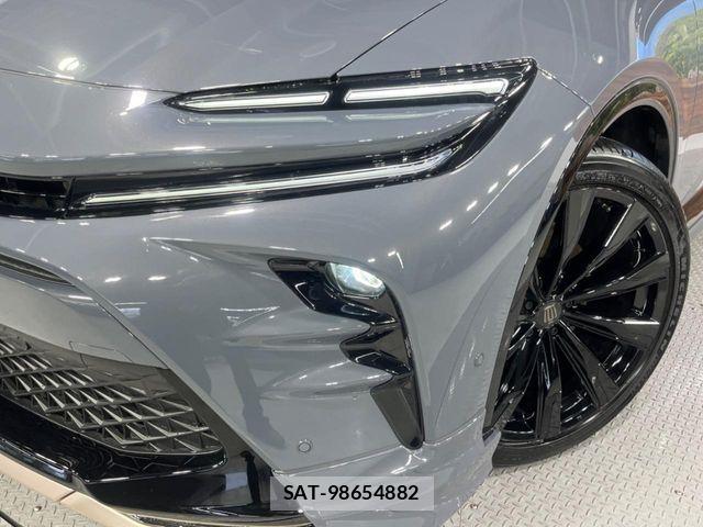 Toyota Crown Sports 2024-12 6010919-11