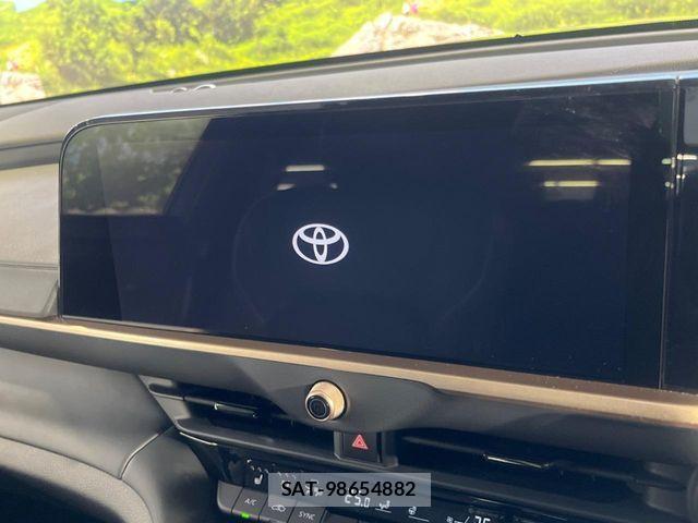 Toyota Crown Sports 2024-12 6010919-4