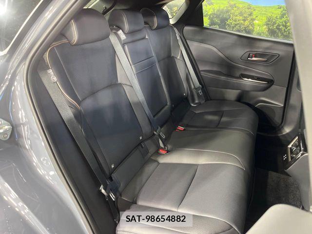Toyota Crown Sports 2024-12 6010919-8