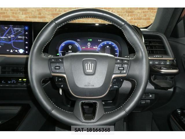 Toyota Crown Sports 2023-11 6010907-24