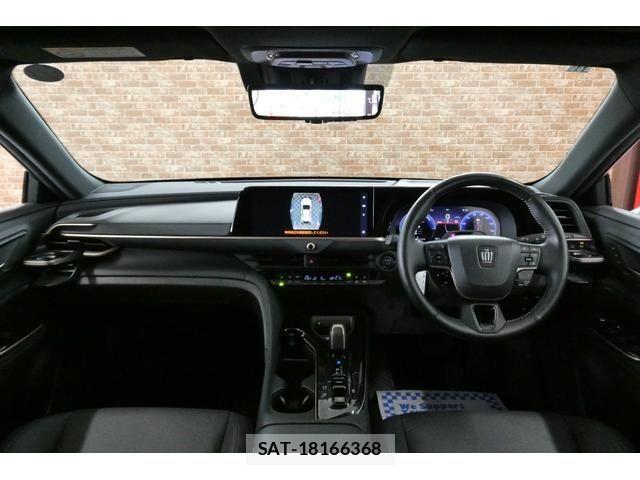 Toyota Crown Sports 2023-11 6010907-2